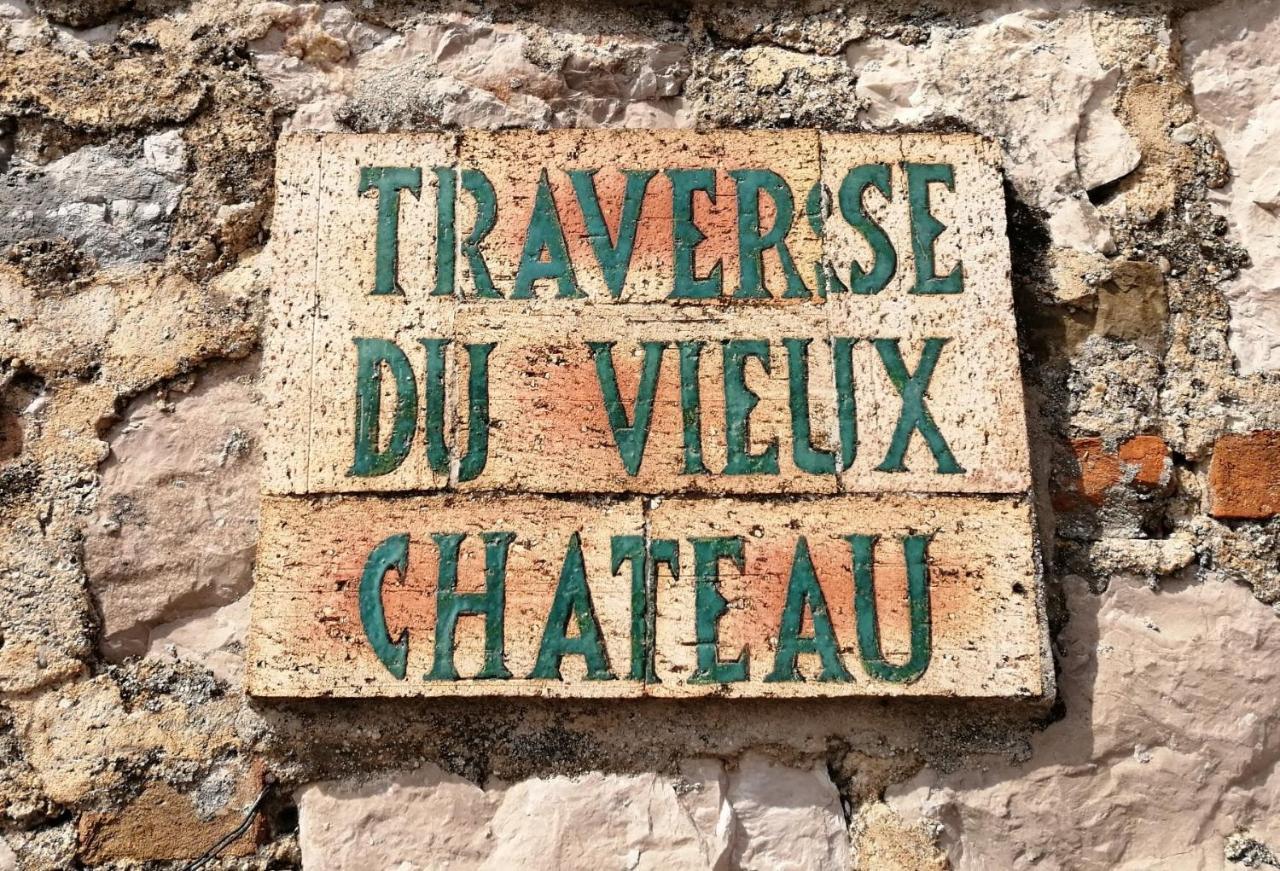 Traverse Du Vieux Chateau Menton Buitenkant foto
